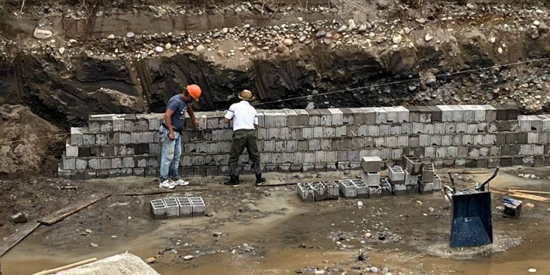 اجرای دیواره موقت حایل گودبرداری برج ساحلی زنیت شمال