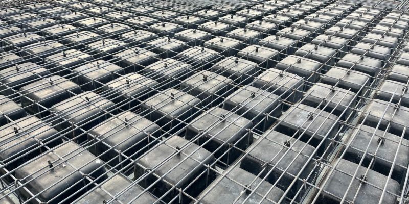 آرماتور بندی سقف برج زنیت سازه برج مسکونی ساحلی زنیت تنکابن