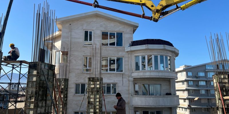 بتن ریزی ستون برج زنیت بتن ریزی برج مسکونی ساحلی زنیت مازندارن